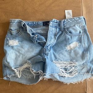 High rise boyfriend shorts